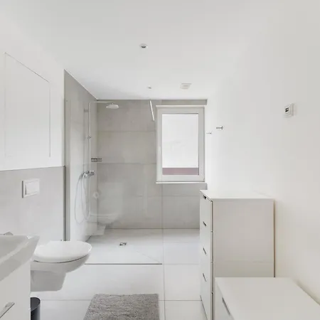 Carport A3 Cgn & Dus Barrierefrei דירה